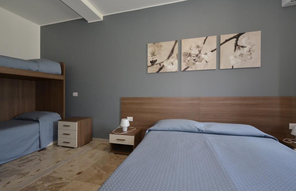 Albergo Della Torre Cernobbio Room photo