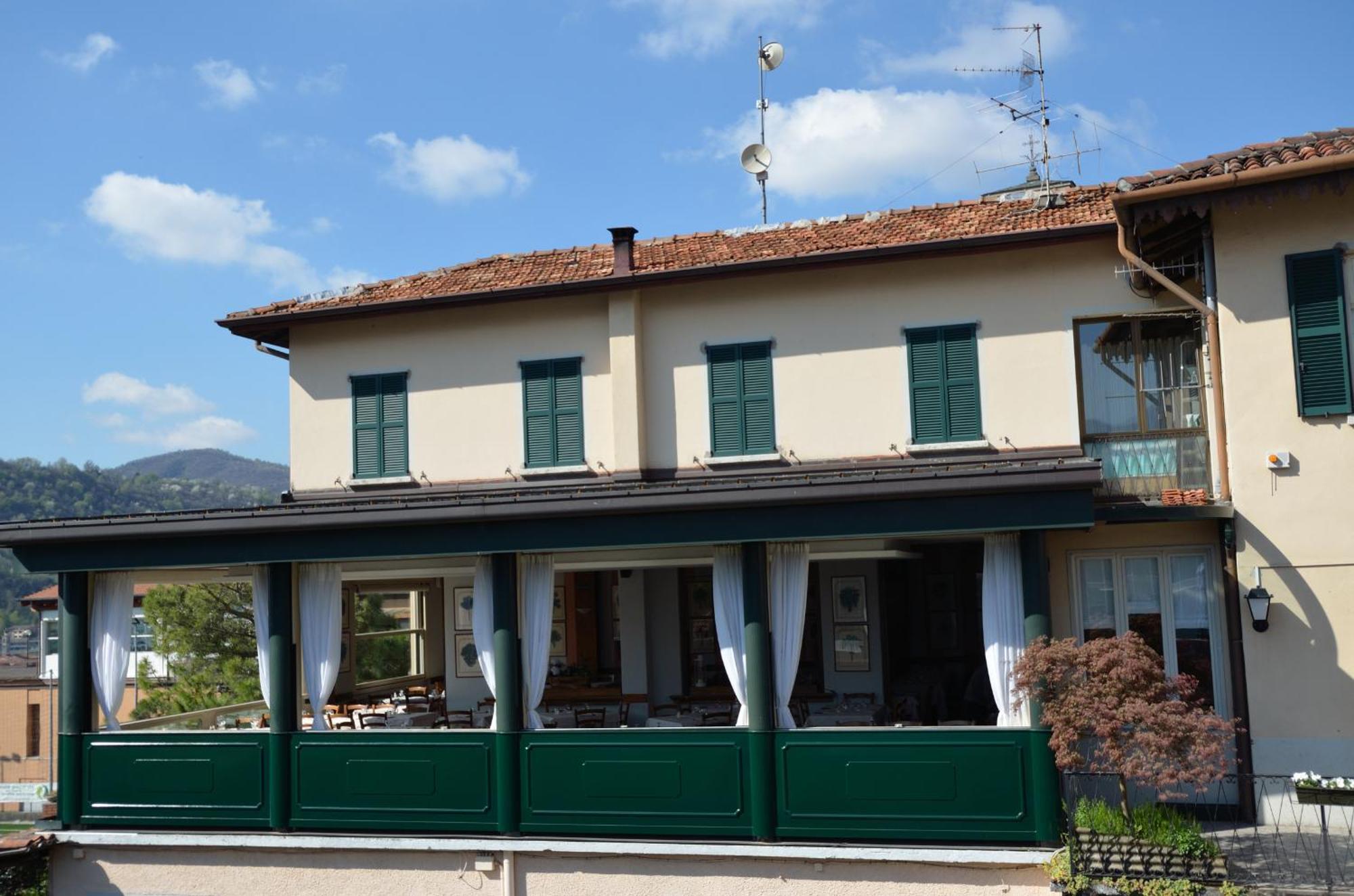Albergo Della Torre Cernobbio Exterior photo