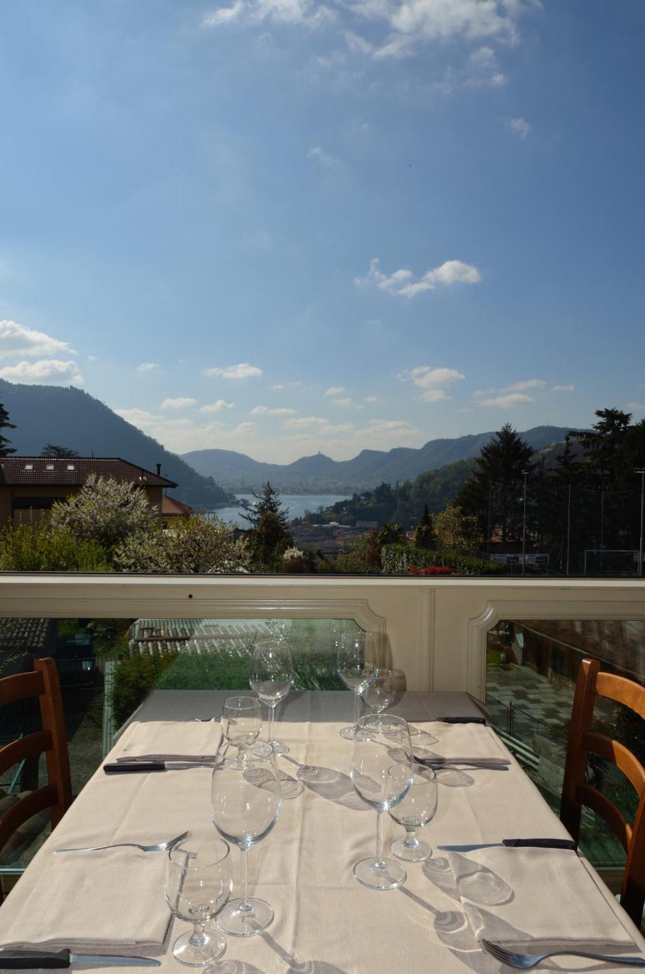 Albergo Della Torre Cernobbio Exterior photo