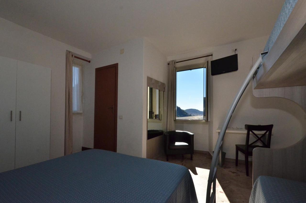Albergo Della Torre Cernobbio Exterior photo